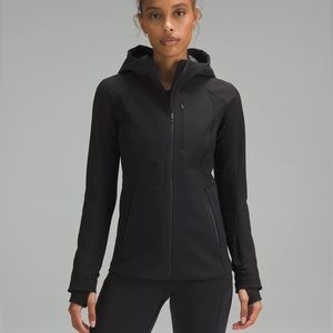 Lululemon Define Rain Jacket